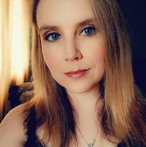 Meet your Posher, Cheri-lynn